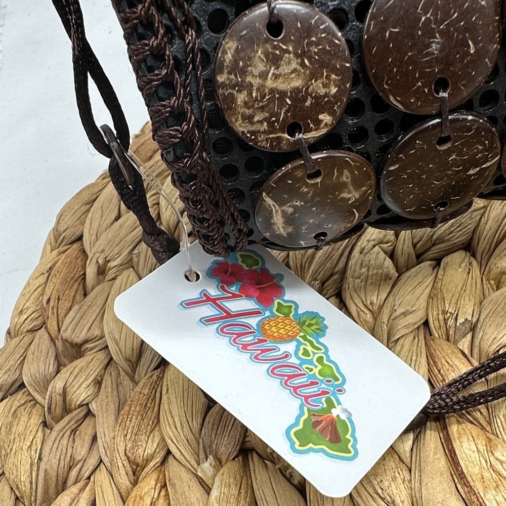 Island Sense Designed in Hawaii Brown Coconut Floral Women's Mini Crossbody Bag - Picture 3 of 8